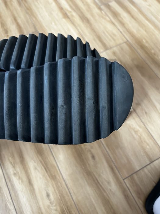 klapki yezzy slide