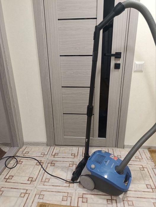 Пилосос Samsung SC4130 (1600W) з функцією видуву / Стан чудовий