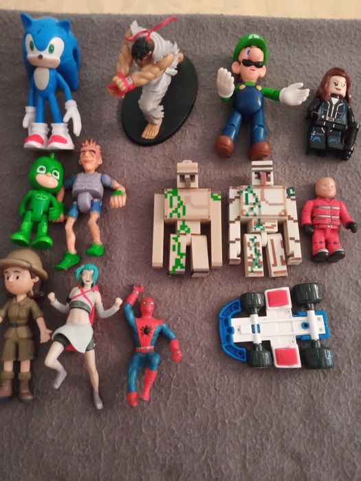 Várias Figuras de Ação Articuladas+Carrinho Nintendo