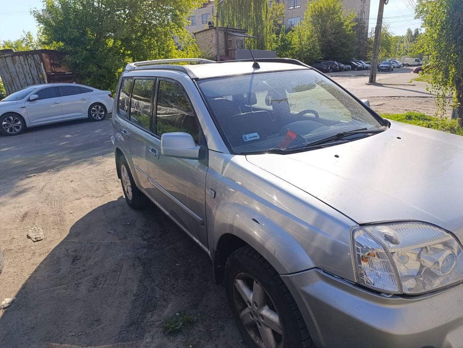 Nissan X-Trail 2004 p.в  2.2 дизель 6ти ст. Механічна кпп