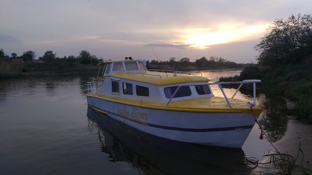 Kiedy łódź Motorowa Płynie Z Prądem Rzeki Łódź kabinowa, houseboat, łódź motorowa możliwa zamiana Poznań Winiary