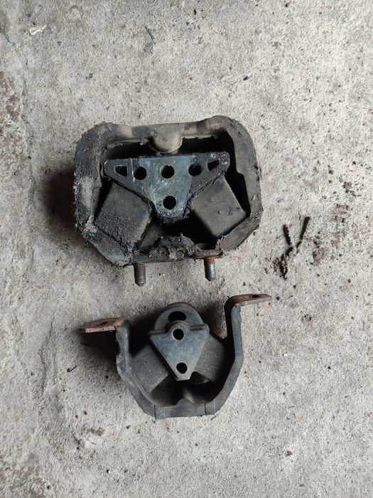 Подушки опори двигуна вектра а