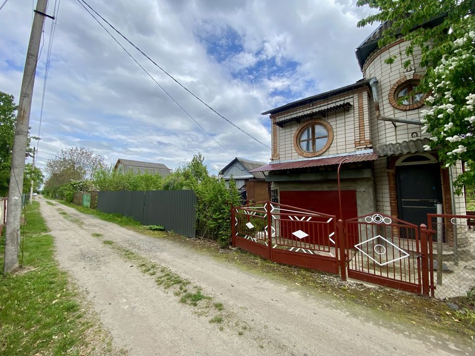 Будинок в мальовничій Сосонці