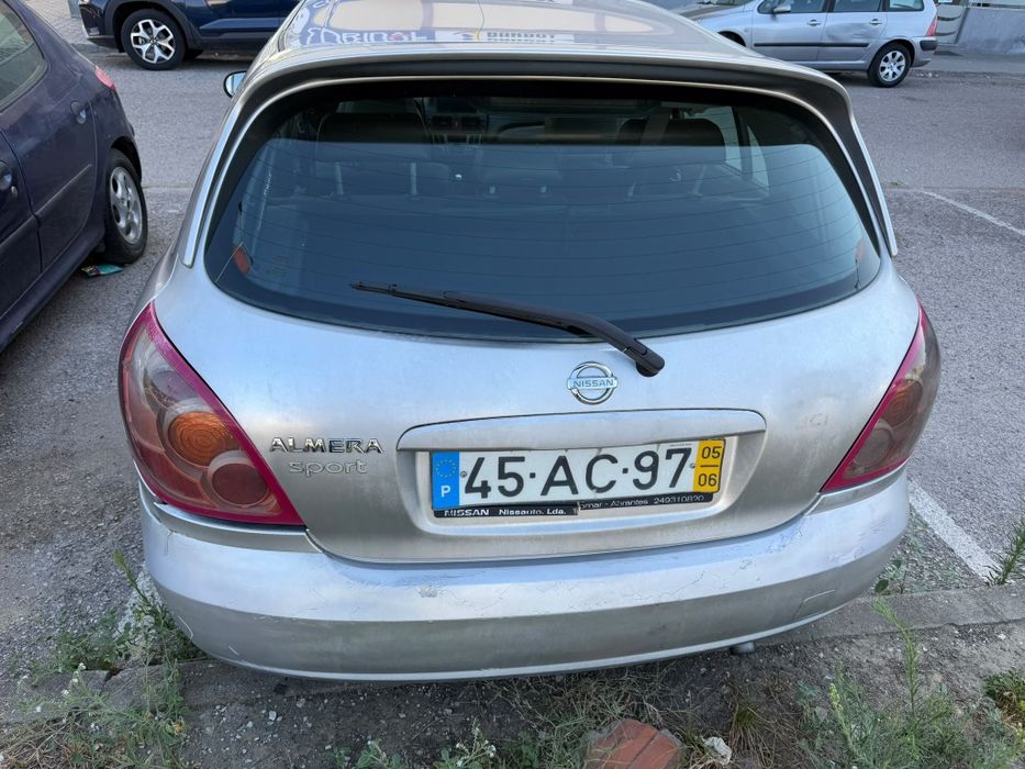 Nissan almera  1.5 dci versão sport ano 2005  180 mil kms