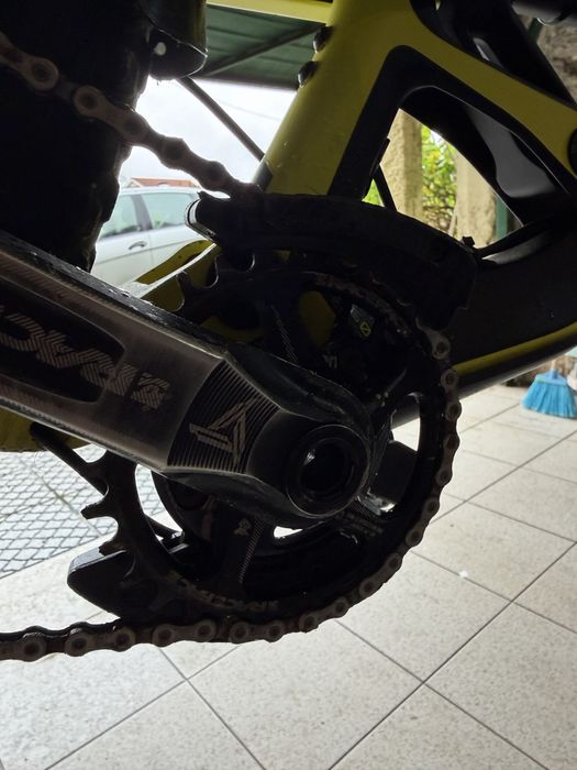 yt capra carbon btt