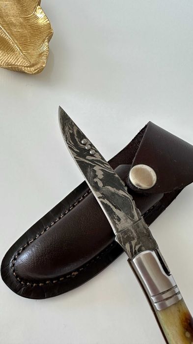 Navalha Damascus - Aço de Damasco/Feita à mão