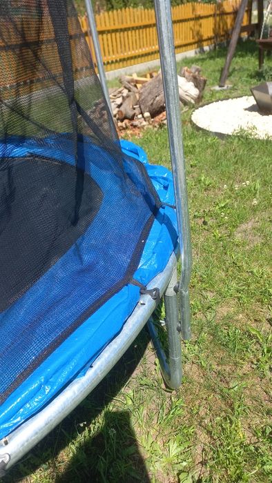 Trampolina ogrodowa