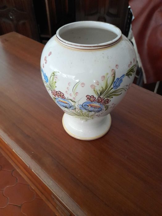 jarro antigo pintado á mão