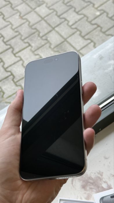 iPhone 15 Pro Max 256GB 100% bdb stan jedynie rysy na ekranie