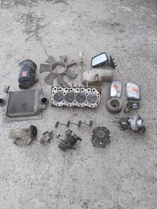 Головка блока  ГБЦ  Nissan Navara D22   2.5 дизель