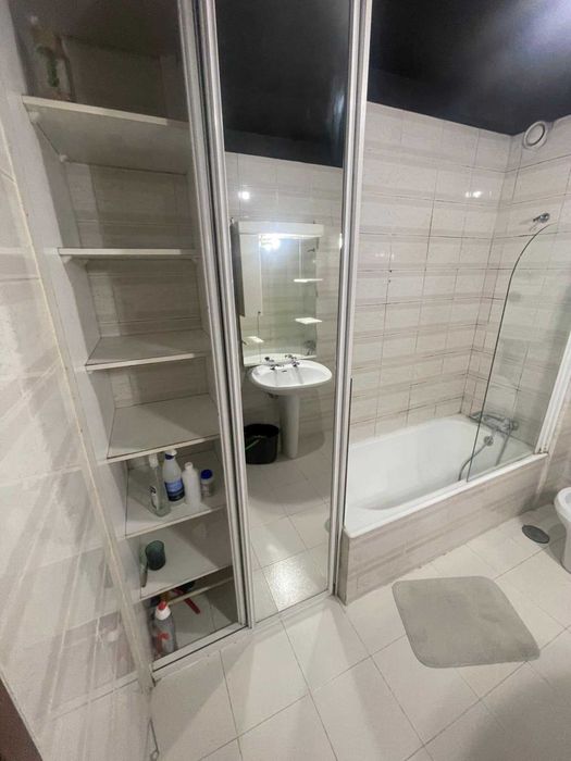 Quarto CASAL muito espacoso