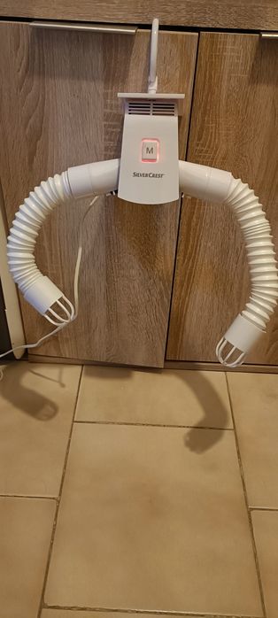 Aparelho secar sapatos e roupa