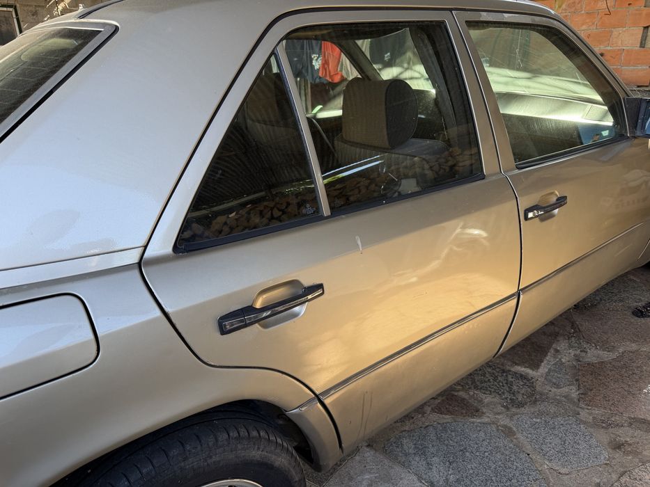 Mercedes w124 250D