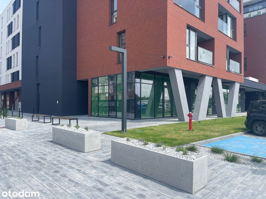 Nowy lokal usługowo-handlowy 52 m.kw. Mielec ul.Wojsławska
