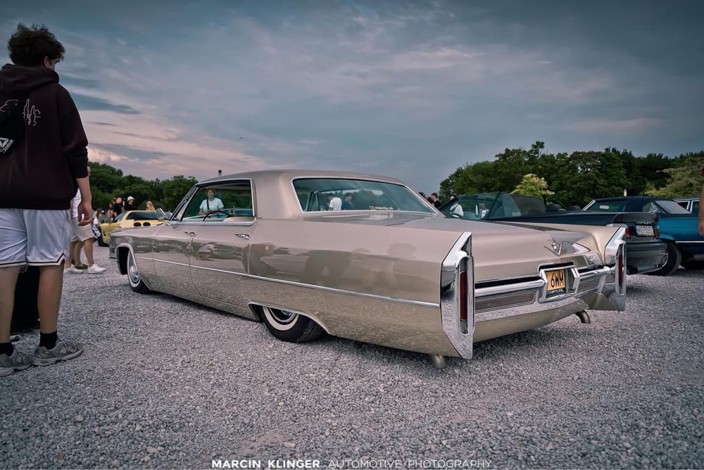 Cadillac DeVille 1966
