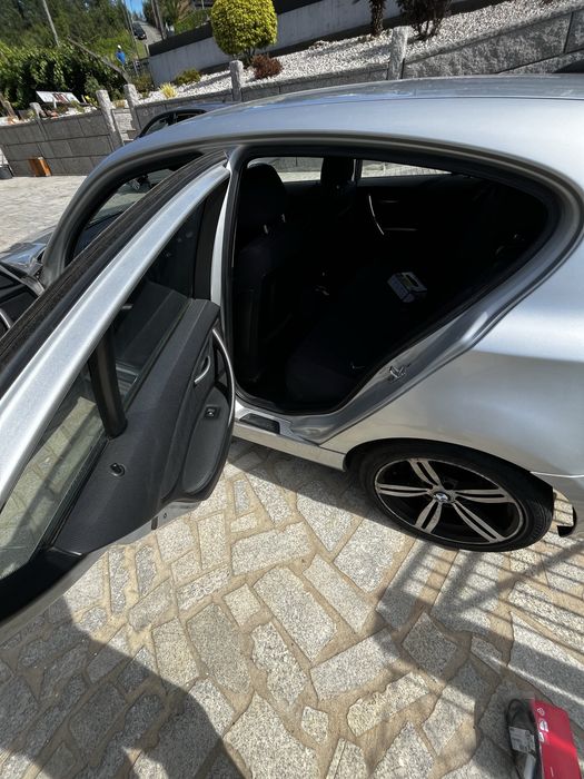 BMW 118d  – Económico, Fiável e Pronto a Circular