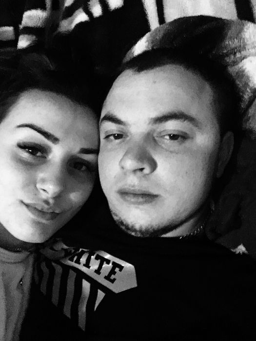 Вечірню сукню випускну сукню
