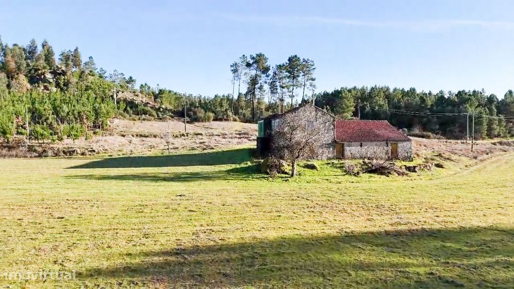 O Refúgio Perfeito entre o Rio e a Natureza: Quinta com 2 Hectares — Muxagata, Guarda