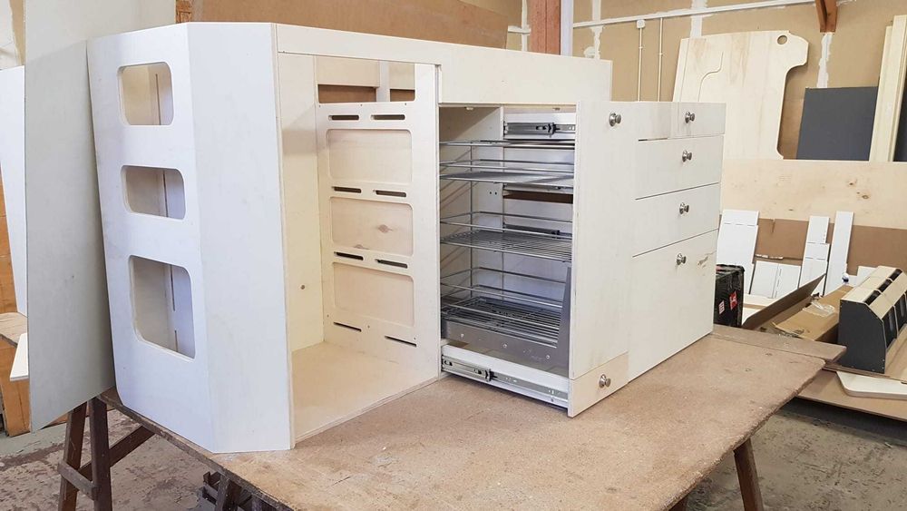Szafka kuchenna do campervana:Master Movano Interstar meble do kampera