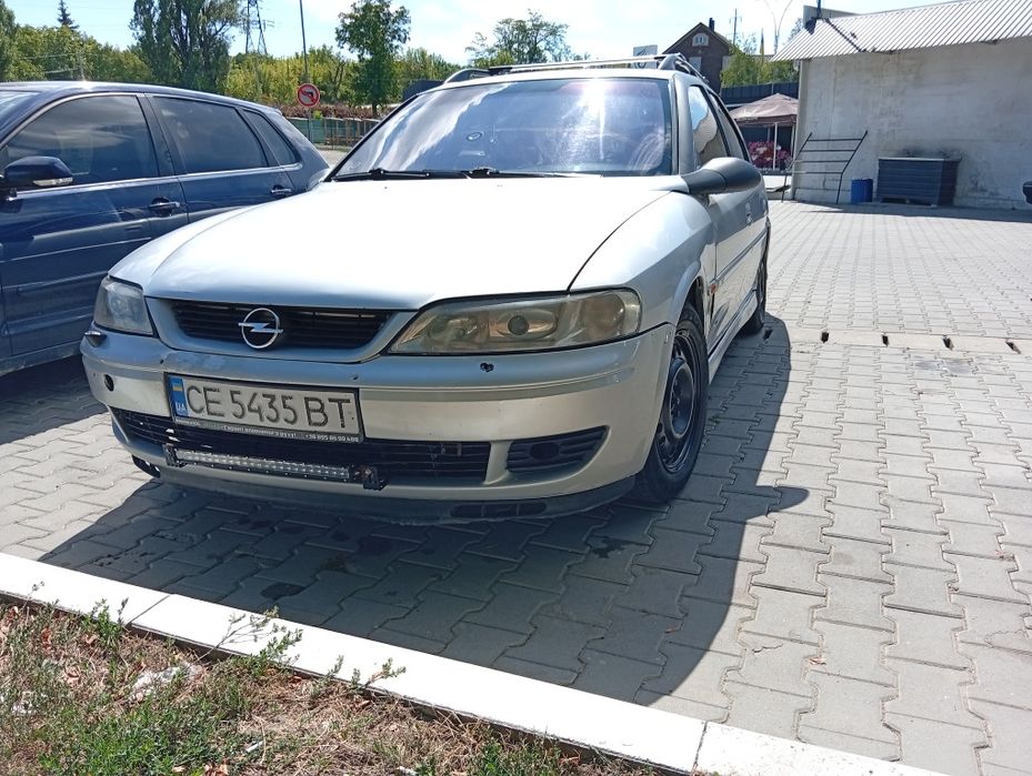 продам автомобіль Опель