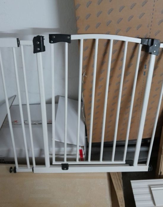 Bramki biale do drzwi cena za jedna bez wiercenia