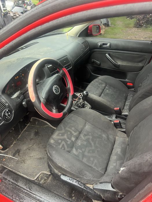 Розборка Volkswagen Golf 4/Фольцваген Гольф 4 1.6/1.8/1.9TDI  разборка