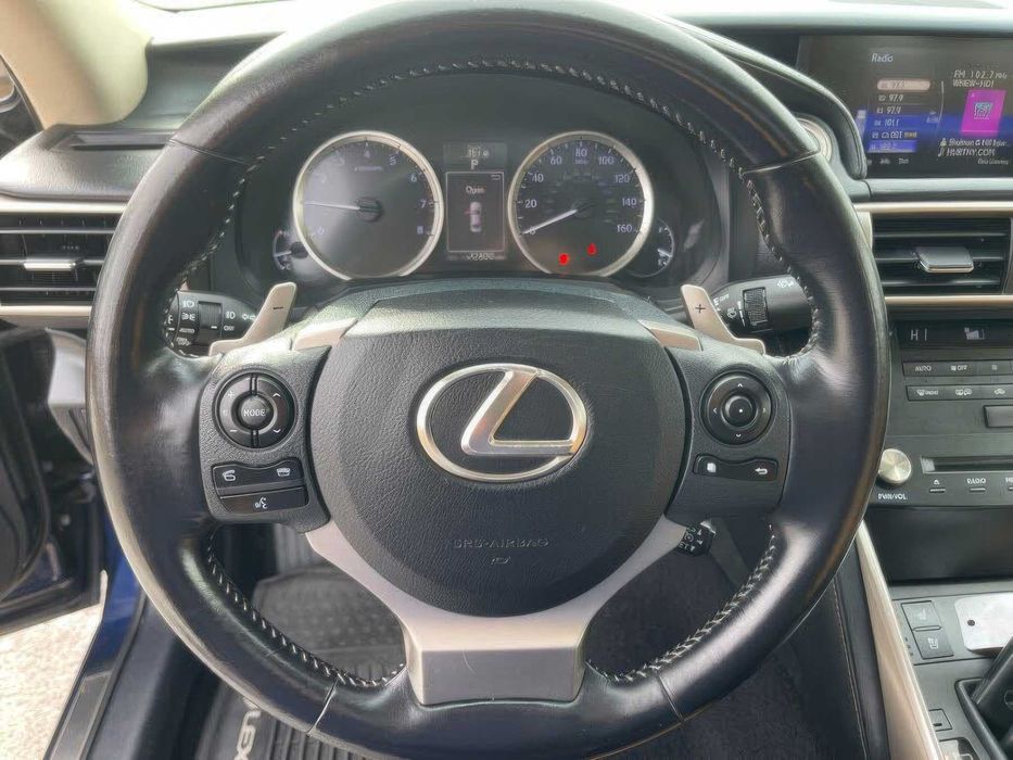 Lexus IS 250      2015