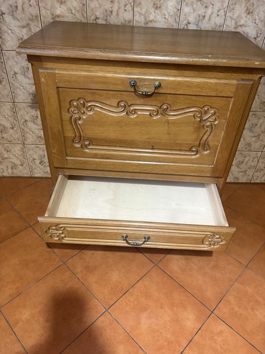 Barek w stylu ludwikowskim