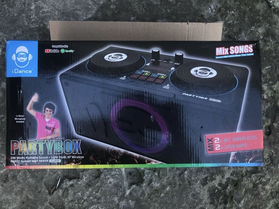 Портативна акустична система з підсвіткою та Bluetooth PARTYBOX 200W