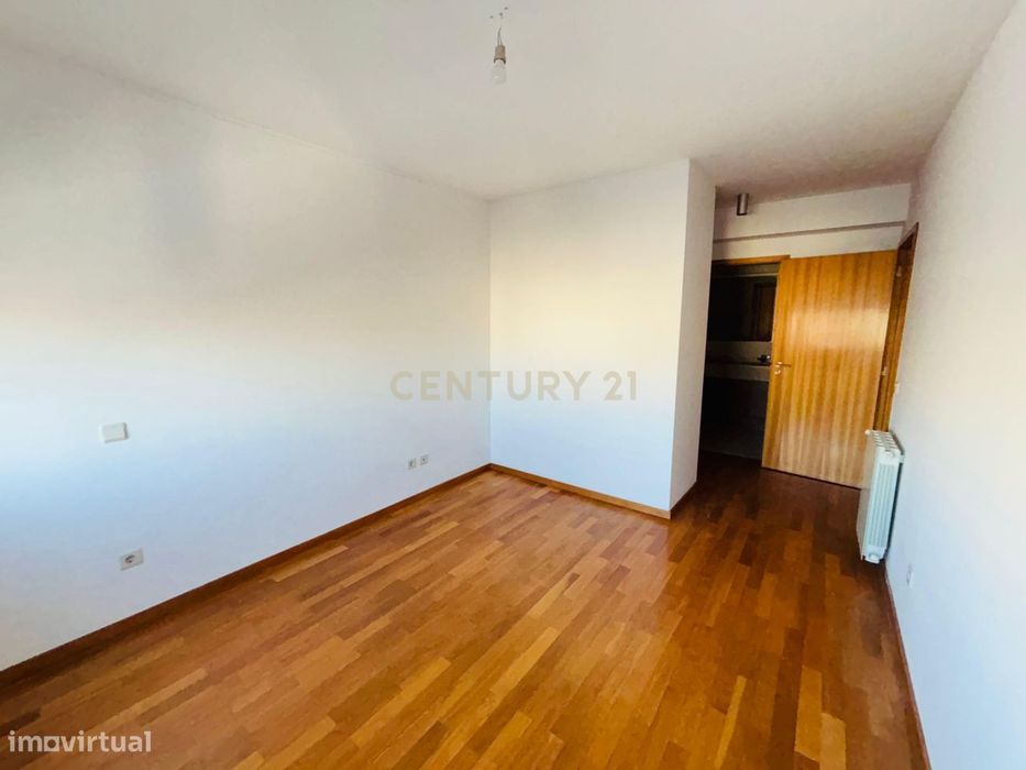 Apartamento T3 Moderno - Padrão da Legua