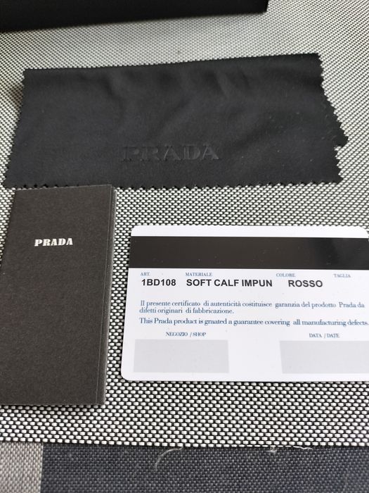 Okulary przeciwsłoneczne  Prada