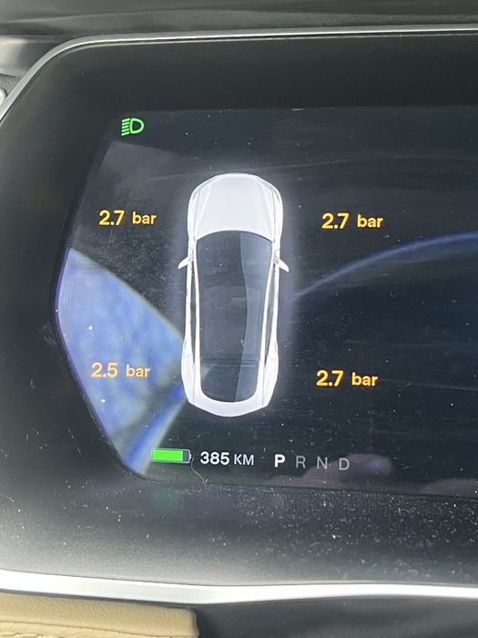 продам Tesla s 2017року