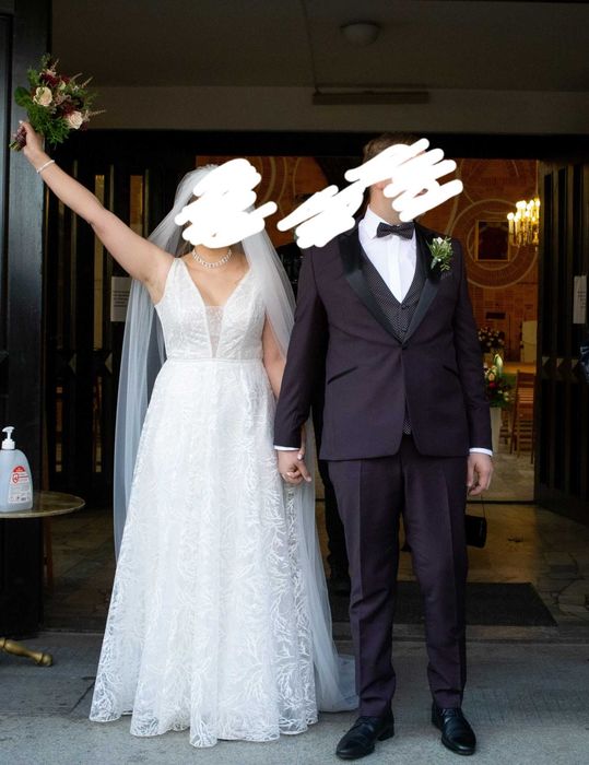 błyszcząca Suknia Ślubna biała 38/40 + 2 welony