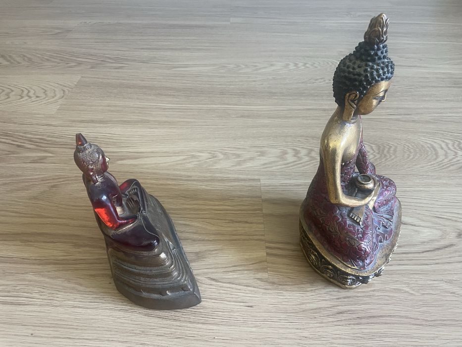 Estatuas Orientais Budistas