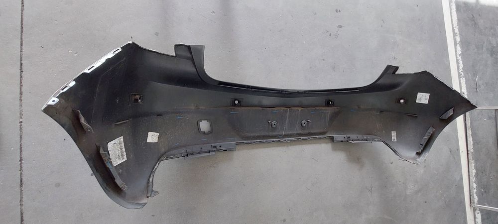 Parachoques Opel Astra k