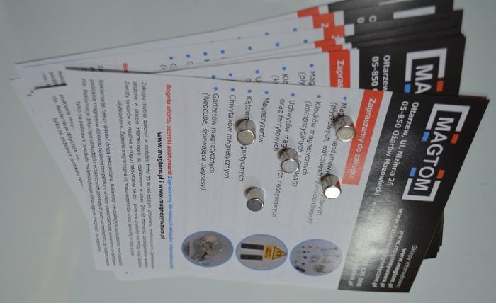 Magnesy neodymowy na tablicy magnetyczną szklaną gabloty magnes