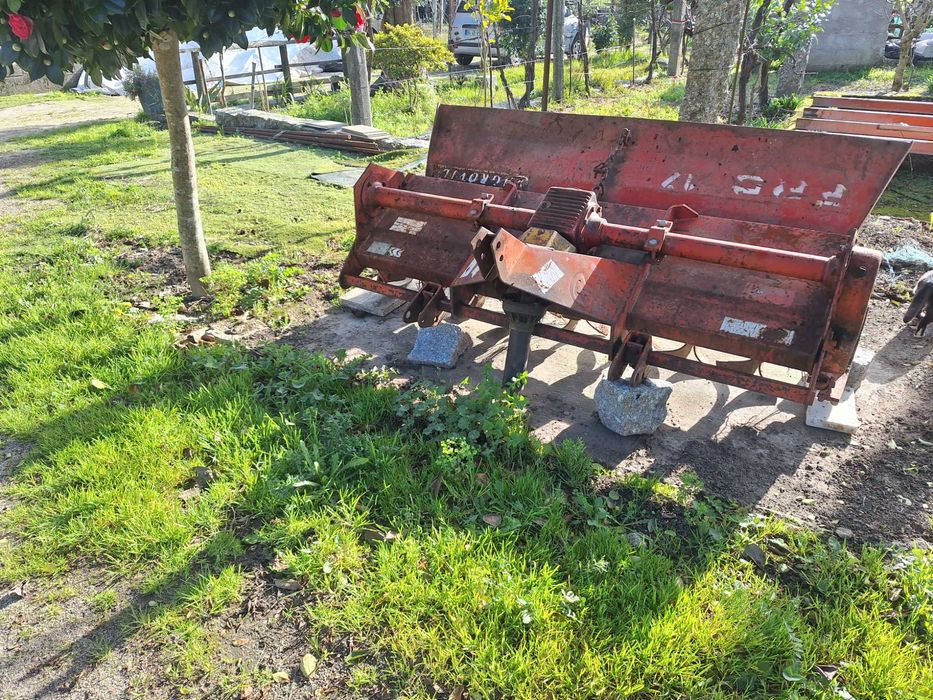 Fresa agrícola Agrovil