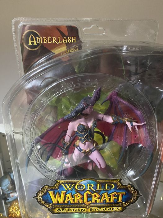 World of Warcraft - Succubus Demon Amberlash Series 4
