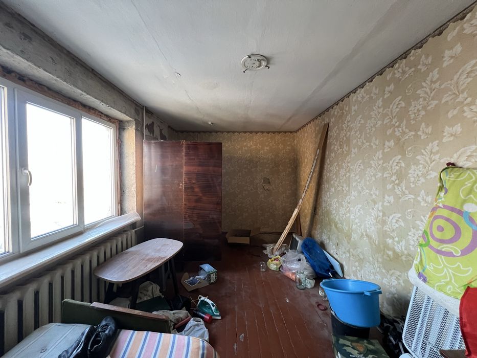 Продаж 2 кімн. Металургів 23, напроти Фокстроту.