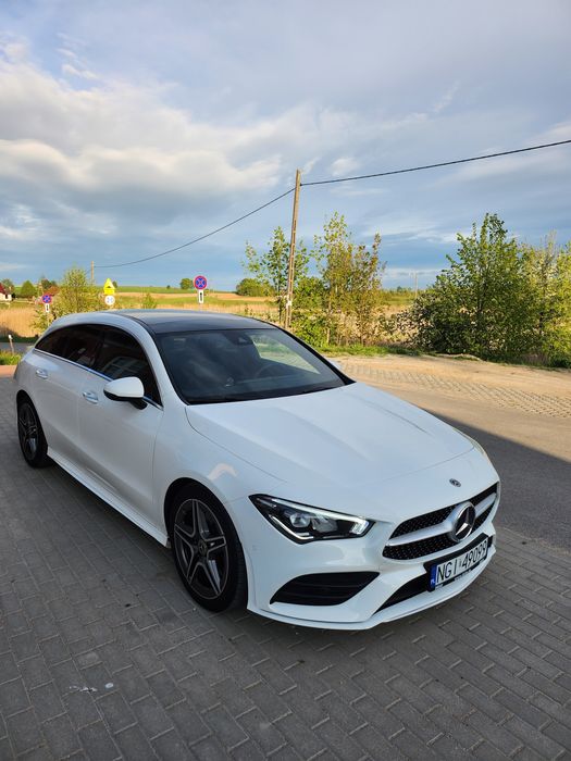 Mercedes-Benz CLA 200d AMG