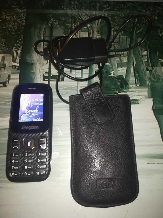 Telemóvel energizer dois cartões