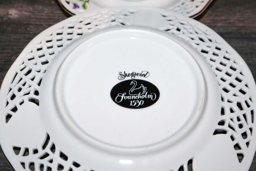 Serwis Svaneholm - fiołki