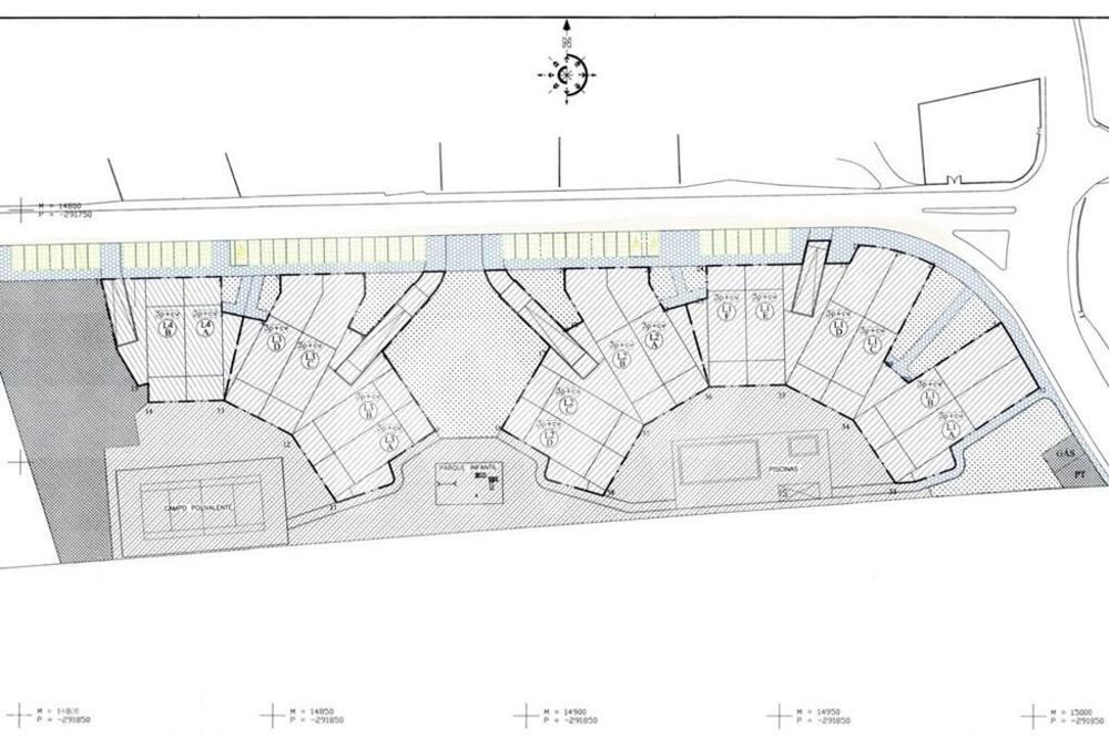 Plot of land with approved project for construction of 47 apartments in Faro, Algarve