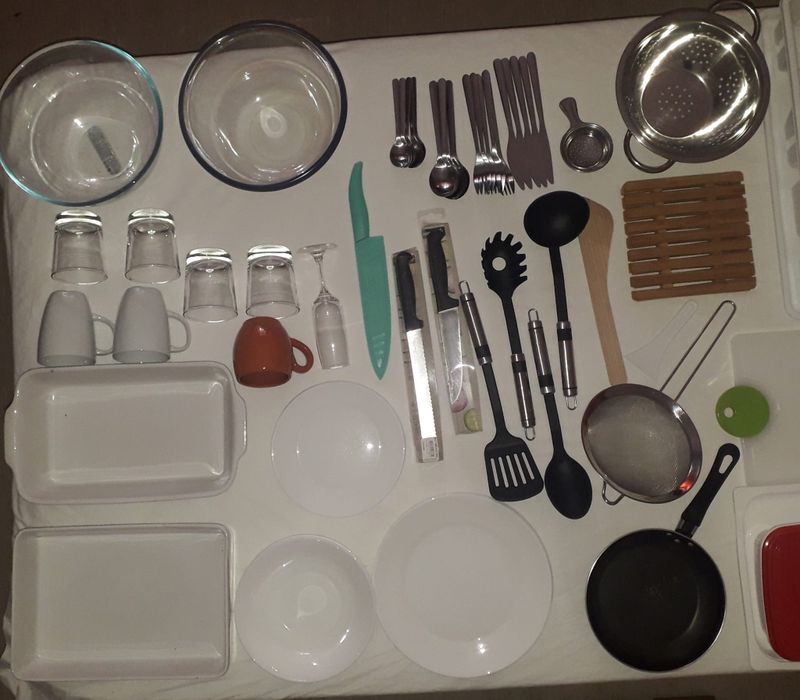 Utensílios domésticos diversos