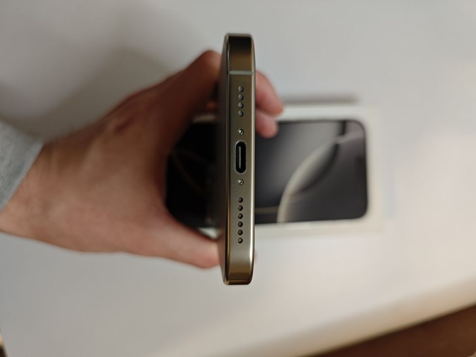 Apple iPhone 16 Pro Max | Stan idealny | Bateria 100%