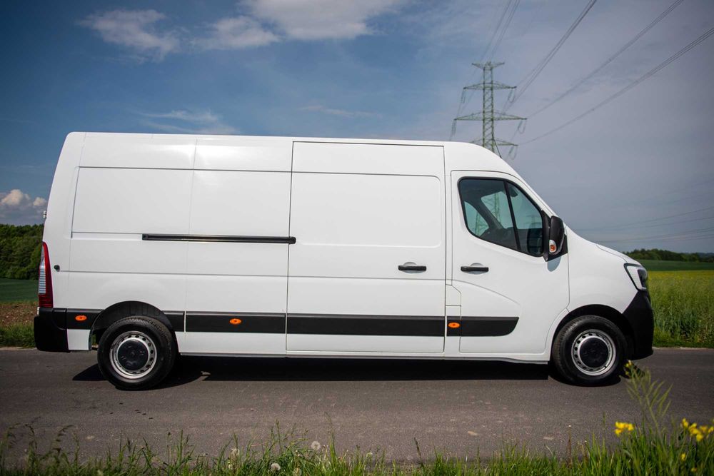 WYPOŻYCZalnia Busów Wynajem Busa Kat. B MASTER MAXI Przeprowadzka