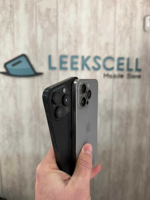 IPHONE 15 PRO MAX - 256GB - 24 meses de garantia