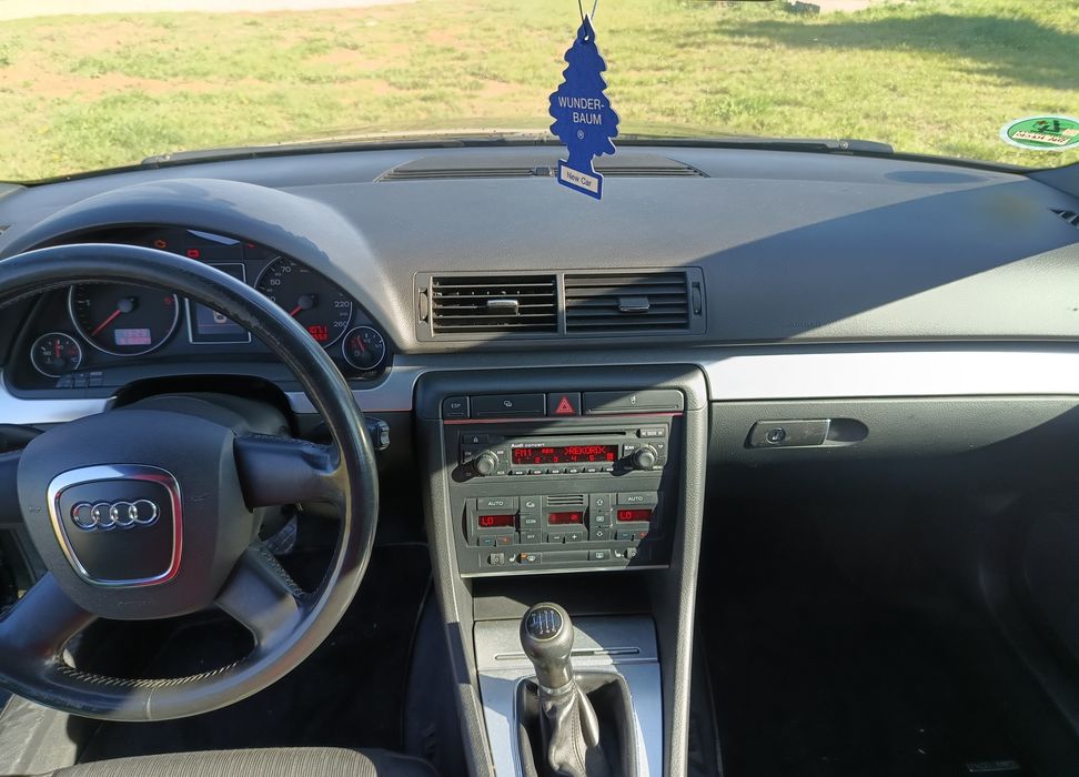Audi a4b7  2.0 TDI