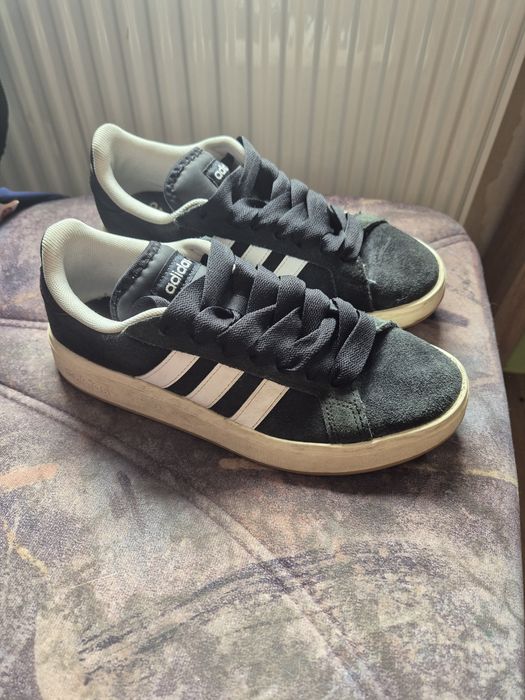 Adidas Grand Court Base 00S