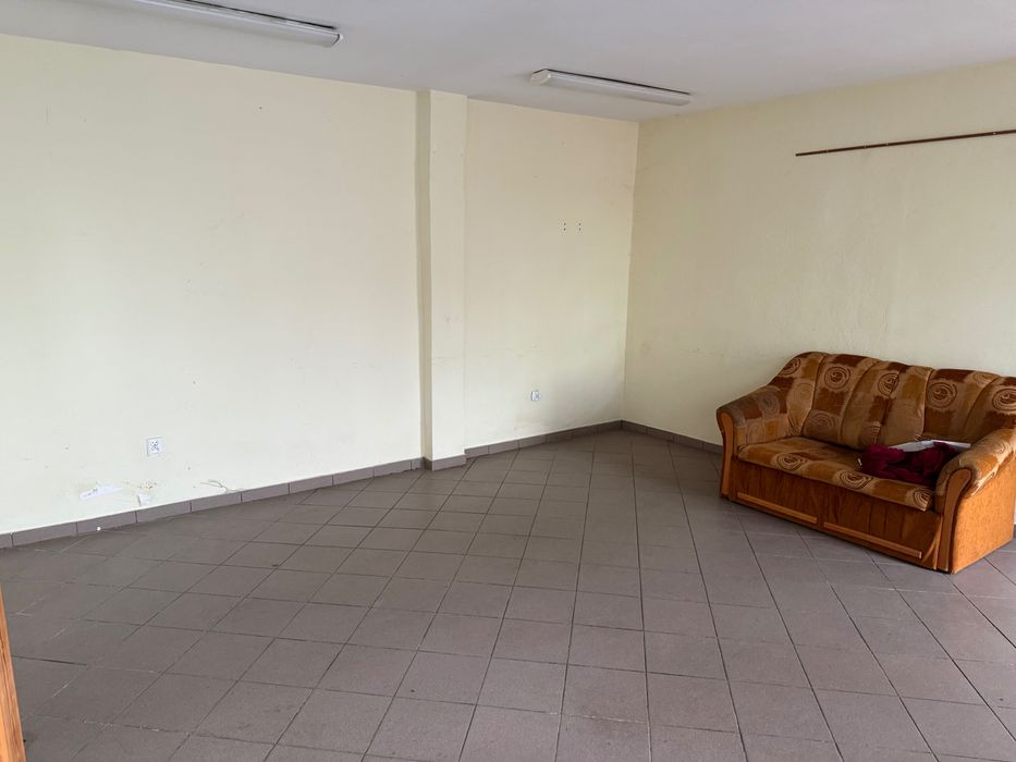 Wynajmę lokal w centrum ul. Reymonta 19 , powierzchnia 35m2